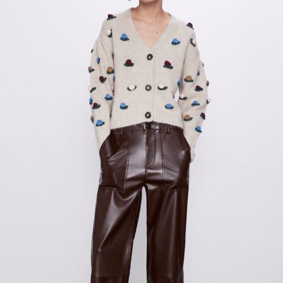Zara Beige Wool Flower Floral Sweater Cardigan - Picture 5 of 12